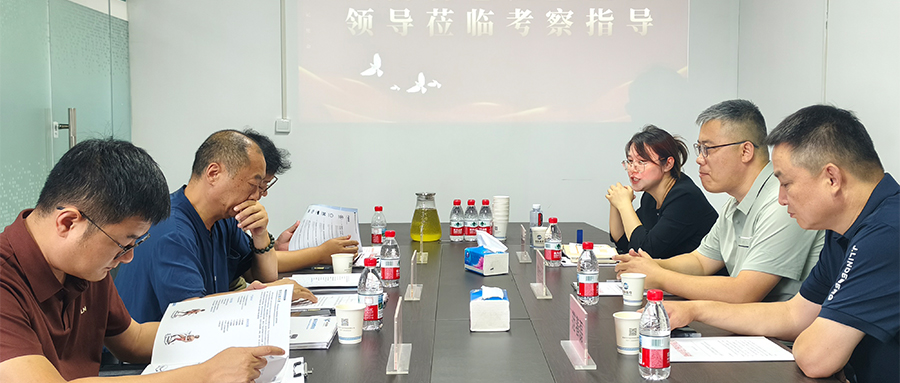 河南省老区建设基金会副秘书长一行莅临羽丰医疗，点赞科技创新力